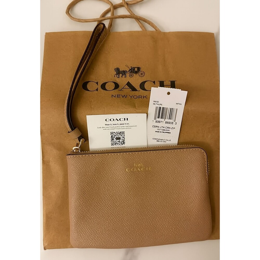 NWT Coach Corner Zip Wristlet Crossgrain Leather 58032 Wallet Bag  Taupe